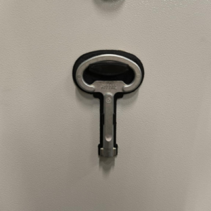 Držák klíče na rozvaděč - Obrázek 2